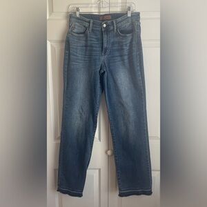 Judy Blue Women’s Medium Wash Raw Hem Dad Jeans Size 9/32